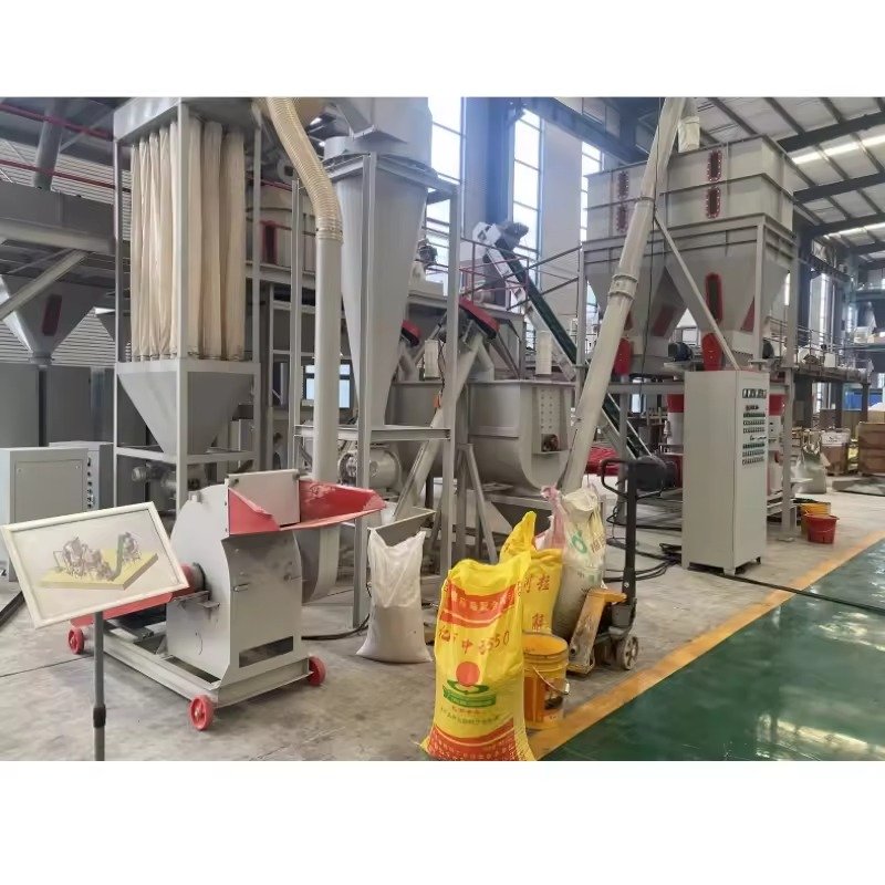 Utilizarea Resturilor Agricole (Paie, Tulpini) în Hrana Oilor pe Timp de Iarnă 7 Sistem de măcinare și preparare a resturilor agricole înainte de granulare