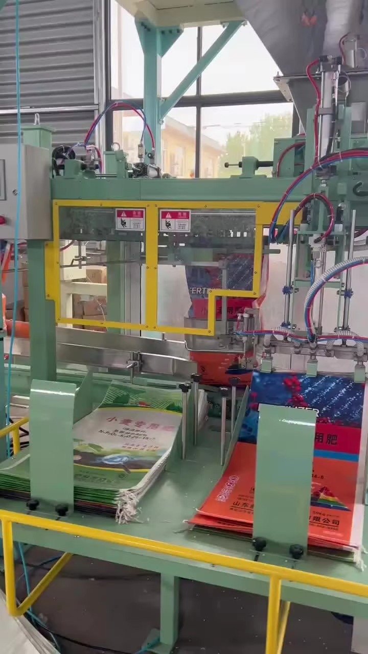 Granulator furaje cu matriță plană vs. inelară