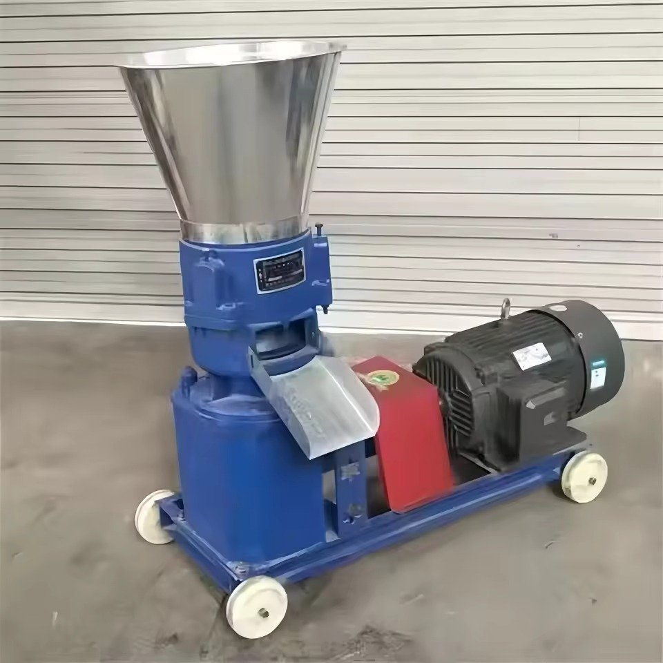 Granulator furaje second hand